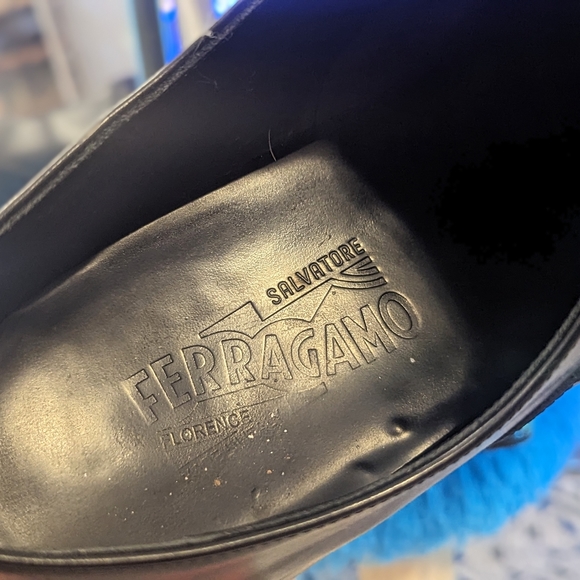 Men's Ferragamo cap toe dress shoe - Picture 5 of 7